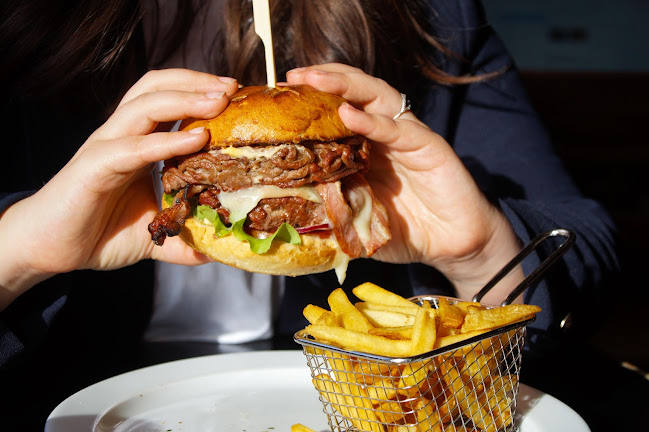 zone d'activité commerciale Du Mazaud 19, Avenue Général Pouyade, 19100 Brive-la-Gaillarde, France