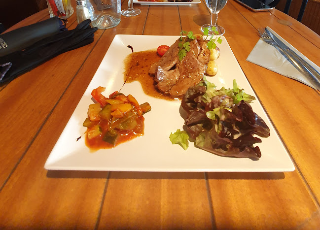 Comentarii opinii despre Le Point Central