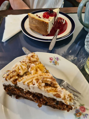 Opinii despre It's Five O'Clock Somewhere în Rennes - Restauration