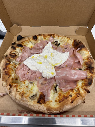Pizza Delle Alpi