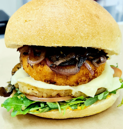 Comentarii opinii despre O'festin Burger