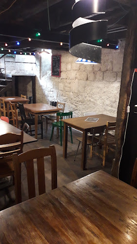 6 Pl. du Palet, 16000 Angoulême