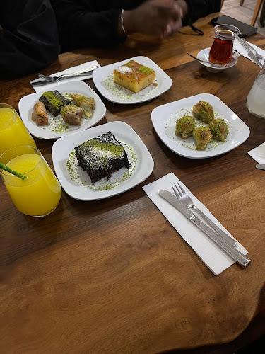 Comentarii opinii despre Mavi saray