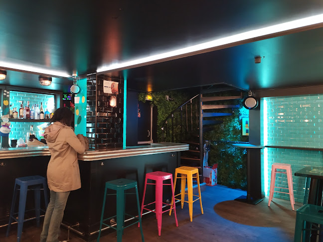 La Piscine Bar - Restauration