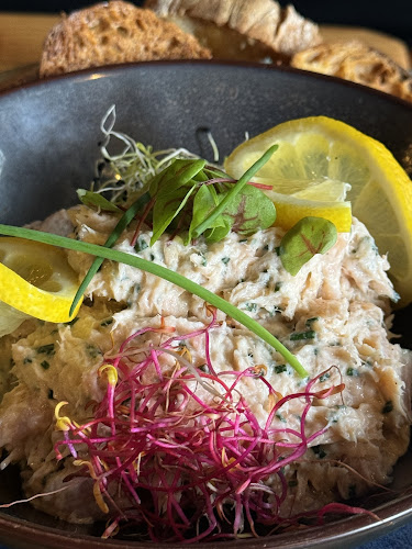 Comentarii opinii despre Le Baron Moleskine