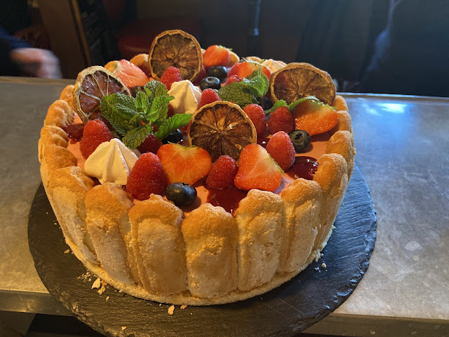 24 Rte de Saint-Léger, 78125 Poigny-la-Forêt