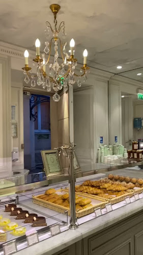 Ladurée Royale - Paris