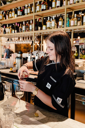 8 Pl. du Commerce, 44000 Nantes