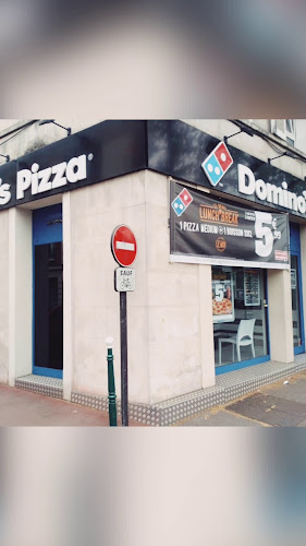 Opinii despre Domino's Pizza Rueil-Malmaison în Rueil-Malmaison - Restauration