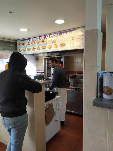 Le Pacha - Restauration