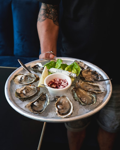 Chez BB: Bistroquet Biarritz - Restauration