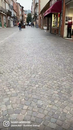 Opinii despre Les Arcades în Albi - Restauration