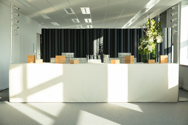 Opinii despre Vauvy Traiteur în Boulogne-Billancourt - Restauration