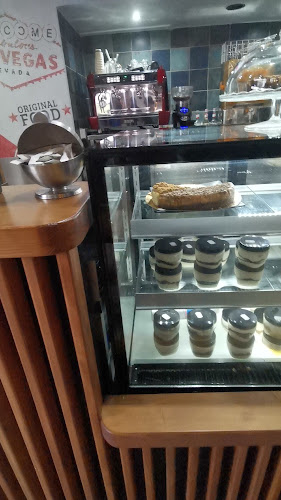 Comentarii opinii despre Din’s factory