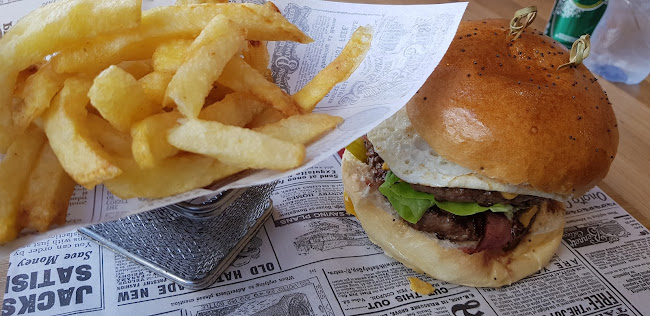 1 Av. de la Gare, 93420 Villepinte