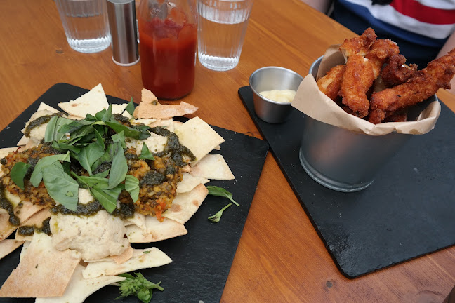 California Kitchen Biarritz - Restauration