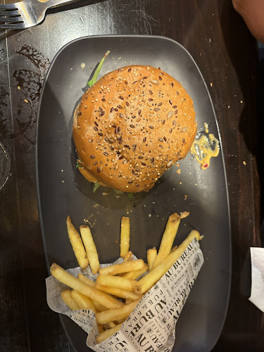 Opinii despre Au Bureau - Pub et Brasserie în Beauvais - Restauration