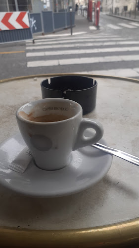 Opinii despre Allouache Djamal în Paris - Restauration