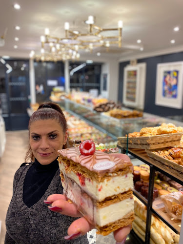 5 Rue de la Pourvoierie, 78000 Versailles