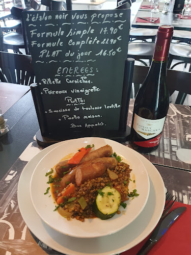 Comentarii opinii despre L'Etalon Noir