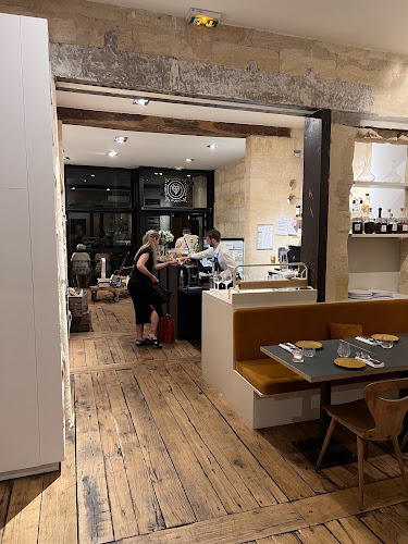 Opinii despre Zéphirine în Saint-Augustin - Restauration