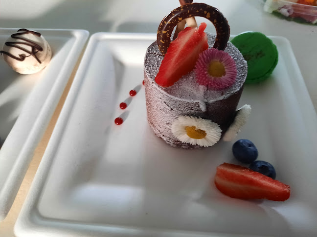 Comentarii opinii despre L'Atelier de Carine