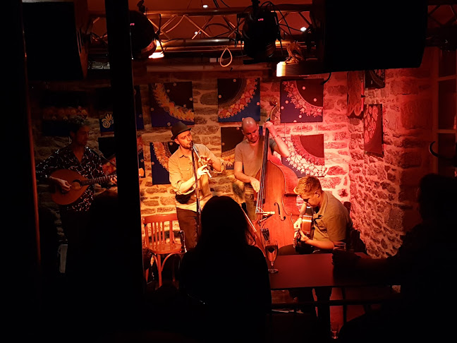 Comentarii opinii despre Ceili