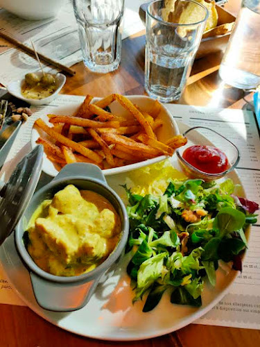 Opinii despre Café restaurant Grille Pain în Avignon - Restauration