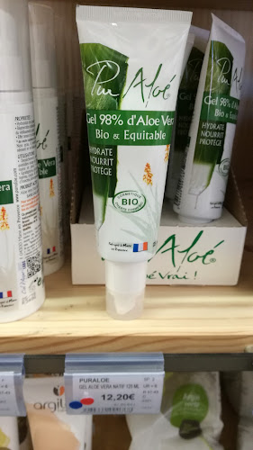 Comentarii opinii despre NATURALIA