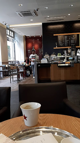 Opinii despre Prêt à Manger în Paris - Restauration