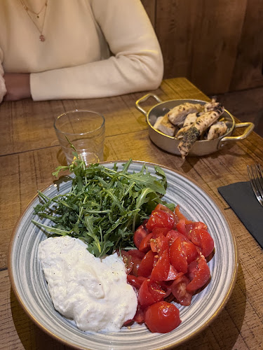 Comentarii opinii despre MiTo Levallois