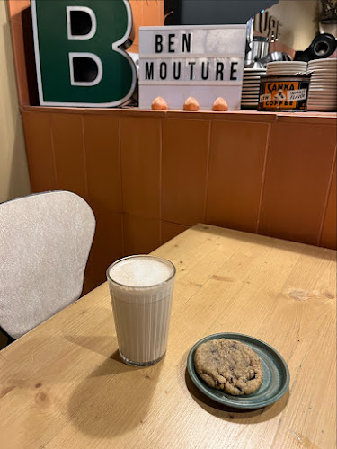 34 Rue Petit Chantier, 13007 Marseille