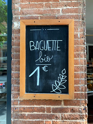 Opinii despre Les Frères Chapelier - Boulangerie Bio Artisanale - BAYARD în Toulouse - Restauration