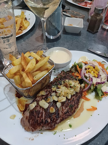 Comentarii opinii despre L' ambigu