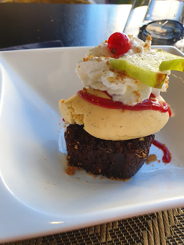 16 Pl. Saint-Tugal, 53000 Laval, France