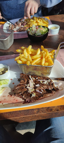 Centre commercial Auchan, 59720 Louvroil