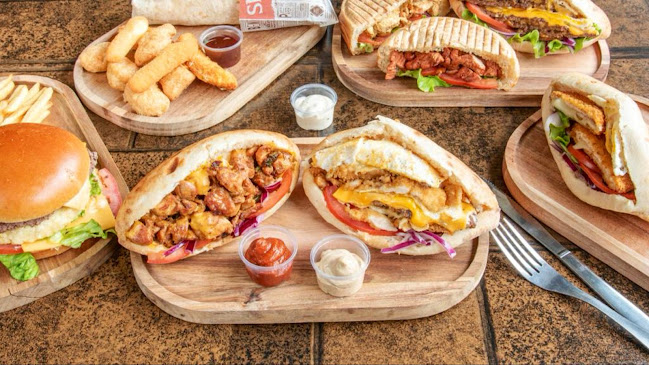 19 Av. Edouard Vaillant, 93000 Bobigny