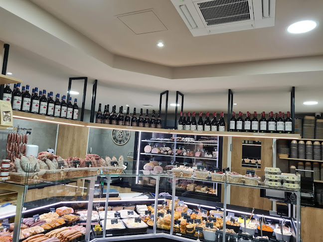 Boucherie De Poisy Père Et Fils