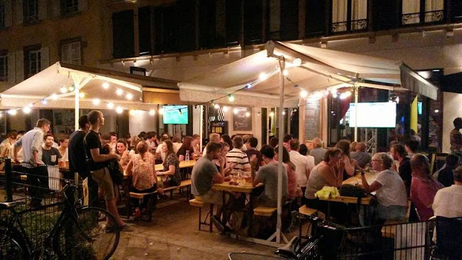 Comentarii opinii despre Wawa Music & Food