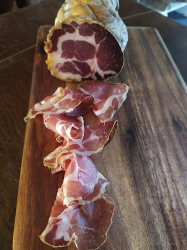 dans l'impasse, 18 Rue Condorcet 2ème portail a gauche, 10600 La Chapelle-Saint-Luc