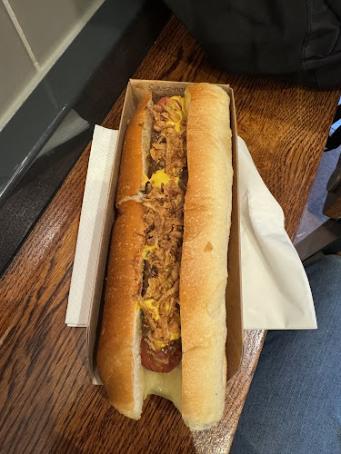 Schwartz Hot Dog - Restauration