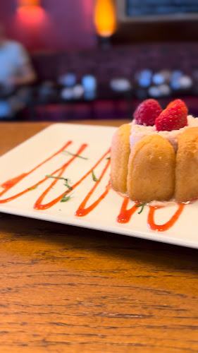 4 Rue Paul Chatrousse, 92200 Neuilly-sur-Seine