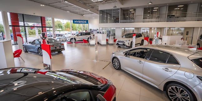Comentarii opinii despre Toyota - GCA - Rennes
