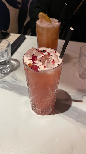 Comentarii opinii despre No Name