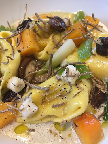 Comentarii opinii despre Caffè Cosi - La Trattoria de Bruno Caironi