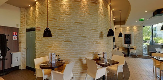 Comentarii opinii despre Les Moulins Bleus