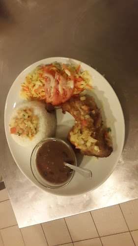 Real Fried Chicken - Restauration