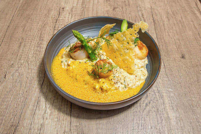 Opinii despre Voile Rouge în Saint-Laurent-du-Var - Restauration