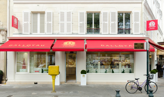 18 Pl. du Marché, 92200 Neuilly-sur-Seine