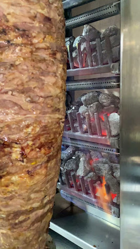 Comentarii opinii despre CHEZ RHALO